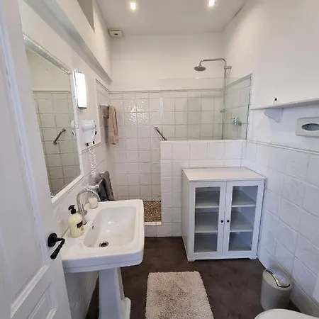 Апартаменты Town House With Roof Terrace - Old Town