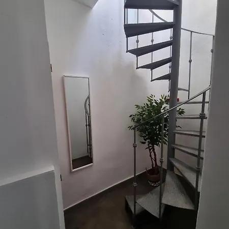 Town House With Roof Terrace - Old Town Апартаменты